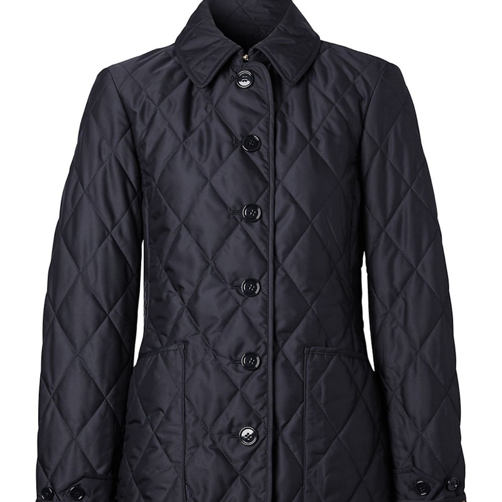 Like BRAND NEW Burberry woman jacket!!